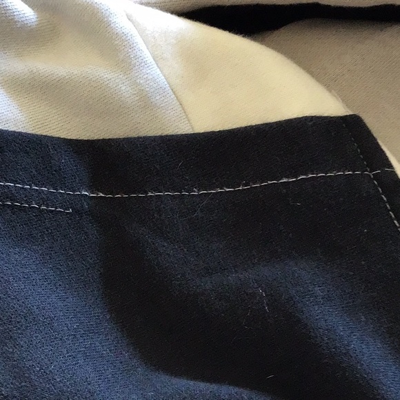 Urban Outfitters L Colorblock Boxy Hooded Sweatshirt with Black White & Grey - Picture 12 of 12